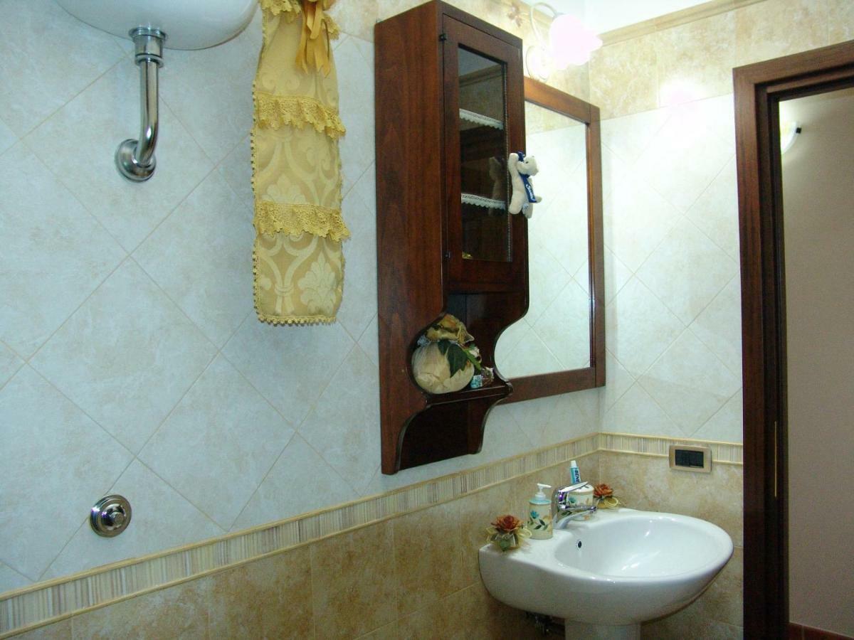 Pompei House Bed & Breakfast Scafati Bagian luar foto
